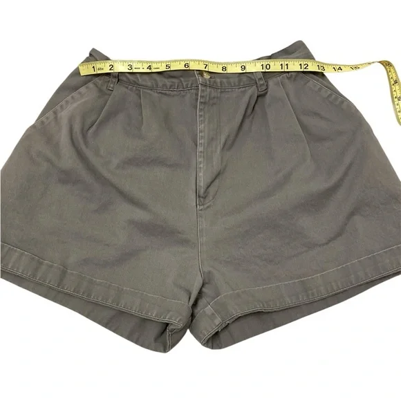 3/$15 Vintage 90’s High Waisted Pleated Mom Shorts Women’s 7 Safari Summer - Picture 4 of 5